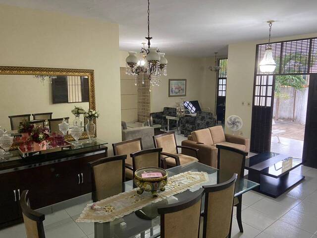 Casa para Venda em João Pessoa - 2