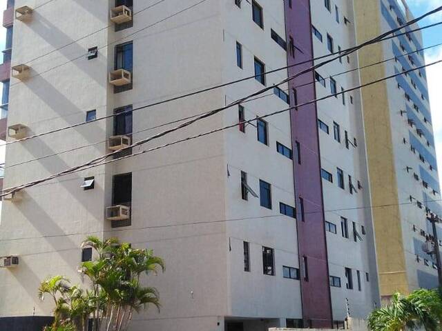 #910 - Apartamento para Venda em Cabedelo - PB