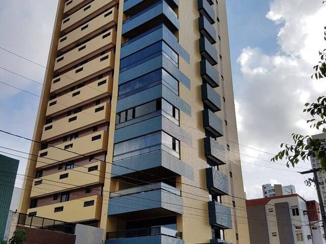 #952 - Apartamento para Venda em João Pessoa - PB